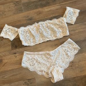 VS Dream Angels Crochet Lace off the Shoulder Bralette & Cheeky Panty set